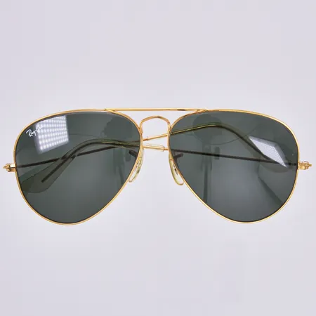 Solglasögon, B&L Rayban Aviator, stl: L, nr: 58¤14, skeva skalmar, gulnad plast, i tygpåse ej original