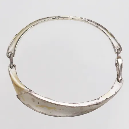 Armband, Lapponia, silver med förgyllda detaljer, öppningsbart, innermått 62mm, tillverkat i Finland år 1991, silver   Vikt: 25,5 g