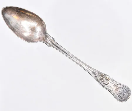 1 sked, modell Engelsk Snäck, längd 15 cm, silver 830/1000. Vikt: 19,6 g