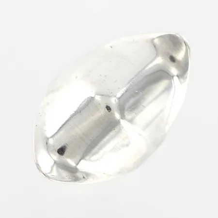 Ring stl: 17¾, bredd: 4-33mm, GHA, silver 925/1000 Vikt: 5,8 g