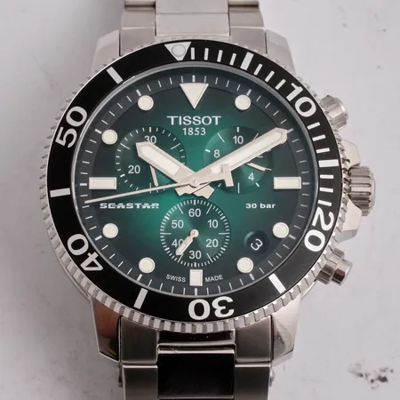 Herrur, Tissot Seastar 1000, quartz, stål, ref-nr T120417A, serienummer KS7H8SC4S,Ø45,5mm, kronograf,datum,stållänk ca 20cm inklusive ur, safirglas, box, kvitto, inköpt 2023-10-31, fint skick