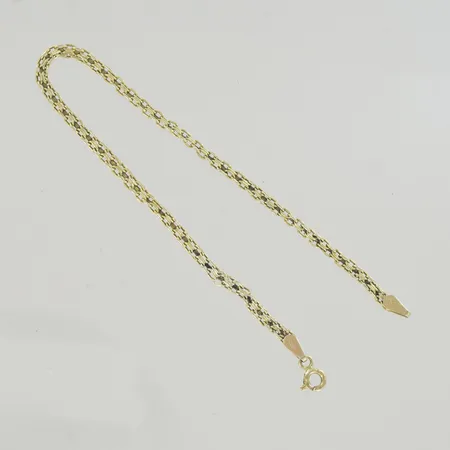 Armband, längd 19 cm, vriden, 14K Vikt: 1,6 g