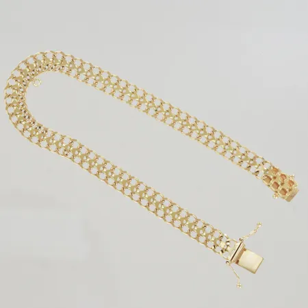 Armband fiskben, längd 21 cm, bredd 7 mm, 18K  Vikt: 13,4 g