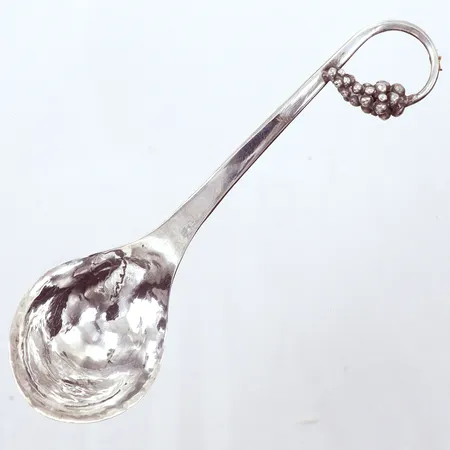  Sked handgjord, År 1940, silver 800/1000, längd 13cm Vikt: 22,3 g