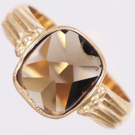 Klackring med brun sten, stl 19½, Alton år 1995, bucklor, 18K Vikt: 6,7 g