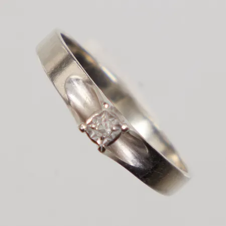 Ring stl 17, bredd 2-3,4mm, åttkantslipad diamant 1x 0,01ct,  vitguld, GFAB, 18K Vikt: 1,6 g