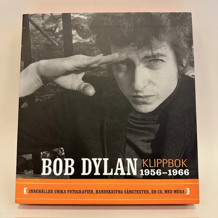 Klippbok, Bob Dylan 1956-1966, vissa blad lite fuktskadade Skickas med paket.