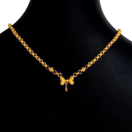 Collier, 23K guld, modell med integrerat Hänge Rosett, total längd 43,0 cm, kedjans bredd 3,5 mm, ½ baht Vikt: 7,6 g