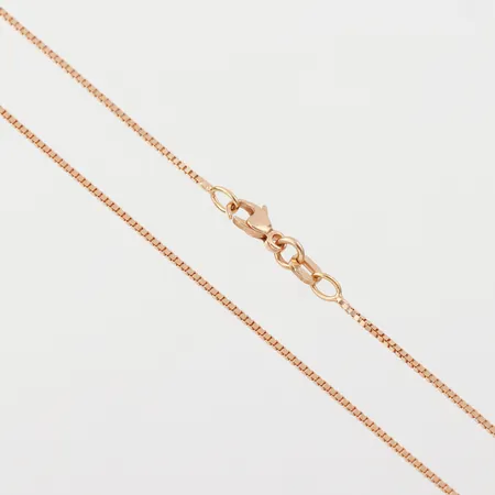 Collier Venezia, längd 38 cm, bredd ca 1 mm, 18k. Vikt: 3,5 g