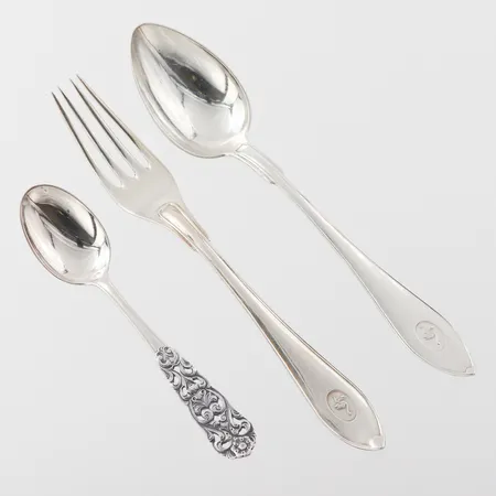 Bestick 3 st , längd ca 10-14,5cm, silver Vikt: 58,7 g