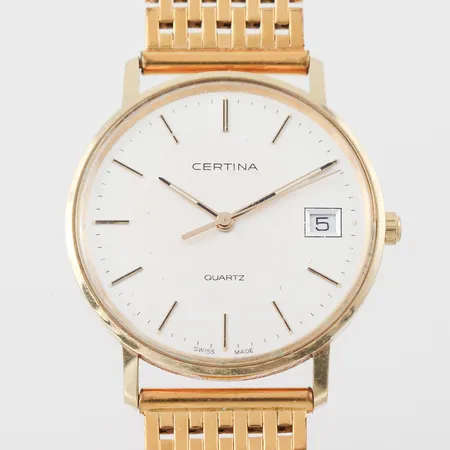 Herrur Certina, gravyr, fungerar ej troligen batteriet, diameter 33 mm, 18k.