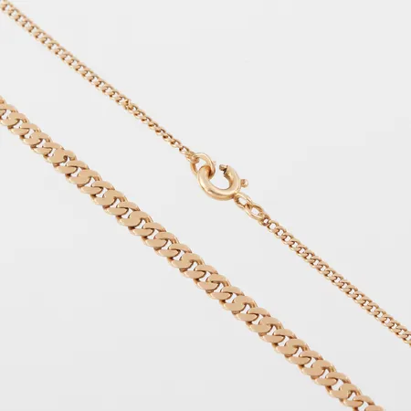 Collier, längd 45 cm, defekt lås, ojämnheter, bredd 1.6-2.9 mm, 18k. Vikt: 5 g