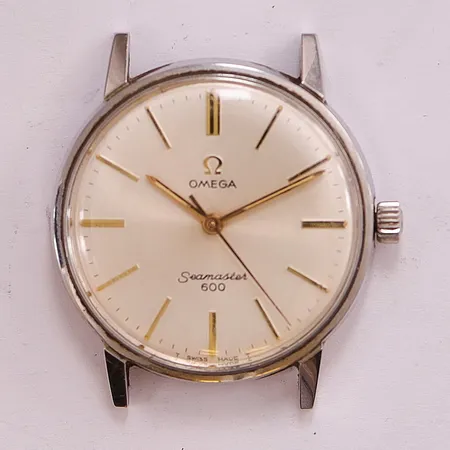 Herrur Omega Seamaster 600, stål, manuell, refnr:135.011, verknr:13699138, originalglas, originalkrona, 60-tal. Vikt: 0 g
