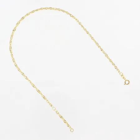 Vristlänk Singapore, 26cm, bredd 2mm, GHA, 18K Vikt: 2,4 g