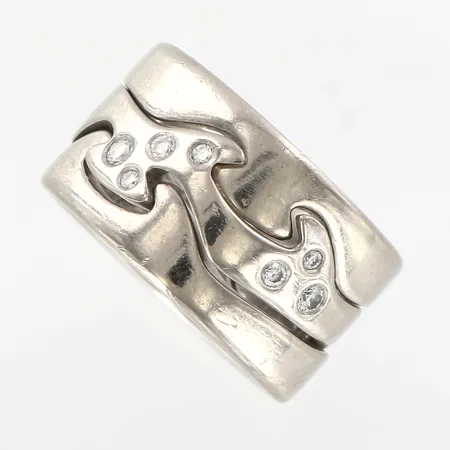 Ring Georg Jensen Fusion, vitguld, tredelad, diamanter ca 0,16ctv, vitguld, stl: 17¼ (54NK), design Nina Koppel, bruksrepor, gravyr, 18K Vikt: 17,4 g