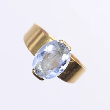 Ring med pärla, stl 17¼, bredd 2-6mm, 18K Vikt: 1,9 g