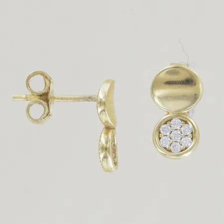 Ett par örhängen med stenar, höjd 10,4 mm, 14K  Vikt: 1,7 g