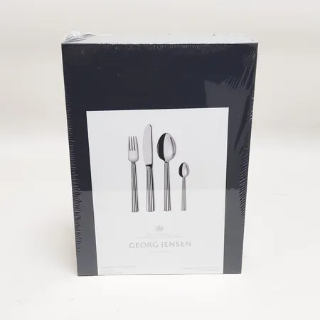 Bestickuppsättning Georg Jensen kollektion Bernadotte 4 Gafflar 4 Knivar 4 Skedar 4 Dessertskedar, originaletui obruten förpackning.