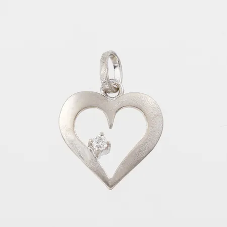 Hänge matterat "Hjärta med liten diamant", höjd 13mm, 18k vitguld Vikt: 1,3 g