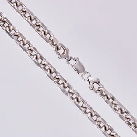 Kedja Ankar, längd ca 48cm, bredd ca 7mm, 925/1000 silver Vikt: 79,7 g