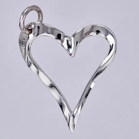 Hänge hjärta, längd: ca 3cm, bredd: ca 21mm, 925/1000 silver  Vikt: 1,4 g