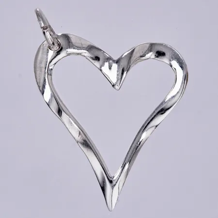Hänge hjärta, längd: ca 3cm, bredd: ca 21mm, 925/1000 silver  Vikt: 1,3 g