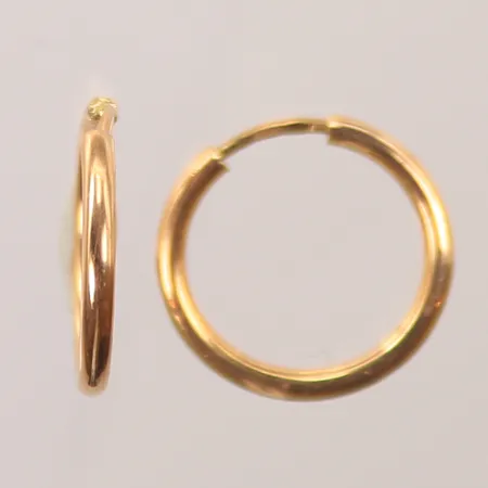 Ett par örhängen, Ø 15mm, 18K, 0,8g Vikt: 0,9 g