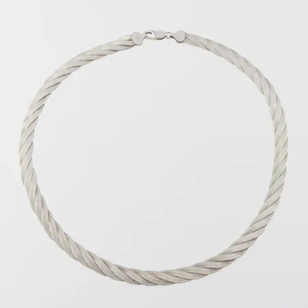 Collier, Italien, längd ca 44 cm, bredd 7.4 mm, silver 925/1000. Vikt: 24,3 g