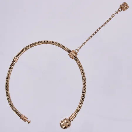 Armband med integrerad berlock, Pandora, längd ca 19cm, bredd 3mm, 14K  Vikt: 18,5 g
