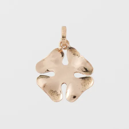 Berlock "Fyrklöver", höjd utan ögla ca 13mm, 18k Vikt: 0,8 g