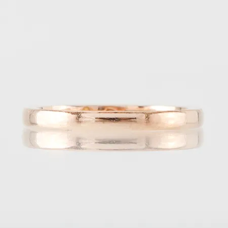 Ring slät, stl 18mm, bredd 2,25mm, 18k Vikt: 4,1 g