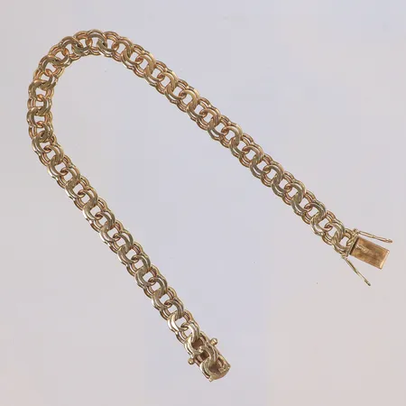 Armband Bismarck 18,5cm bredd 6mm, stämplad HMH 14K Vikt: 12,2 g