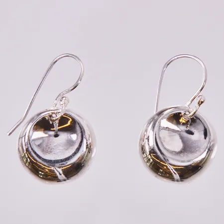 Ett par örhängen, längd: 2,7cm, Ø 17mm, 925/1000 silver  Vikt: 6,8 g