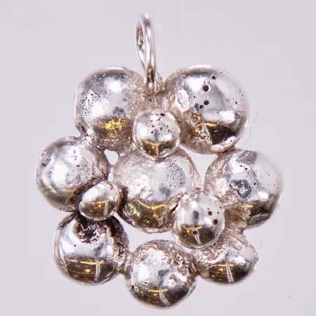 Hänge, längd: ca 2,3cm, bredd: ca 20mm, 925/1000 silver  Vikt: 7,7 g