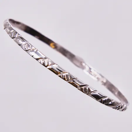 Armring, Ø ca 6,6cm, bredd: ca 4mm, Mexico, 925/1000 silver  Vikt: 9,7 g