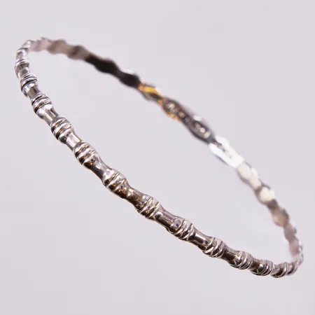 Armring, Ø ca 6,5cm, bredd: ca 2mm, Mexico, 925/1000 silver  Vikt: 7,4 g