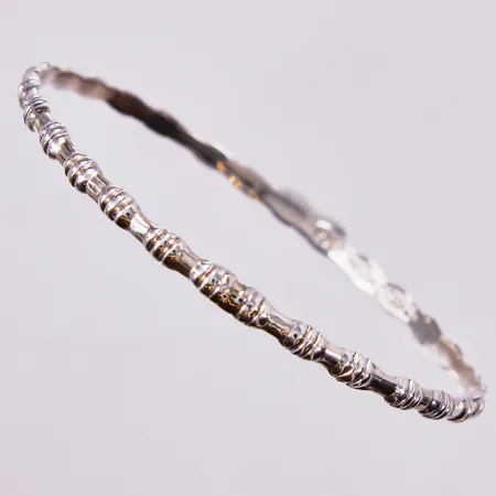 Armring, Ø ca 7cm, bredd: ca 3-4mm, Mexico, 925/1000 silver  Vikt: 10,7 g
