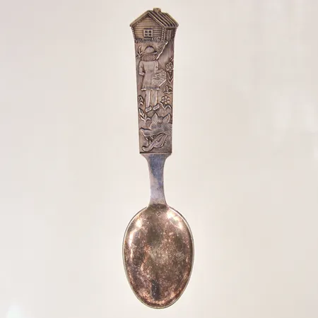 Dopsked, längd 14cm, gravyr, silver 830/1000.  Vikt: 24,9 g