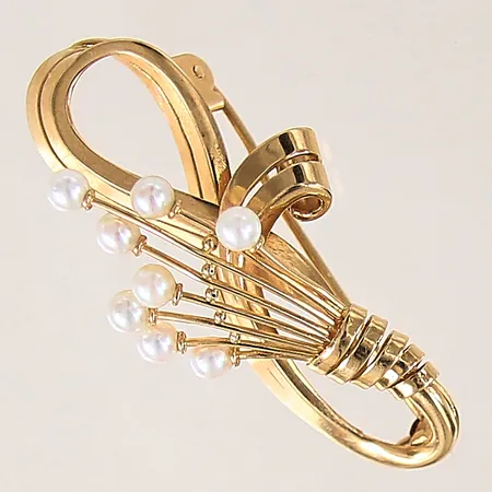 Brosch med odlade pärlor, 27x18mm, 18K.  Vikt: 7,9 g