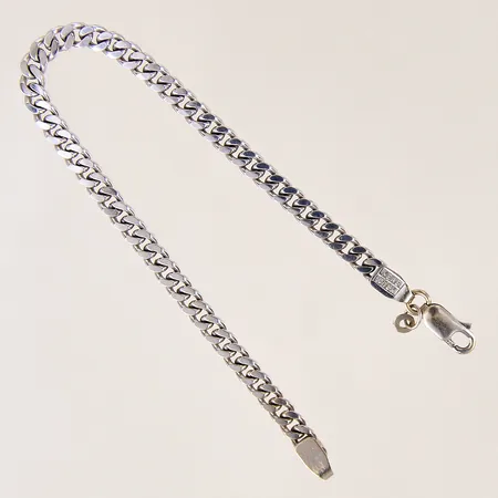 Armband Pansar, längd 18,5cm, bredd 4mm, vitguld, 18K  Vikt: 13,6 g