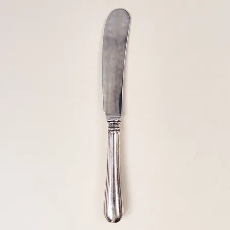 Smörkniv med blad i rostfritt stål, 17cm, modell: Svensk  GAB, år 1987, silver bruttovikt 51,8g Vikt: 51,8 g