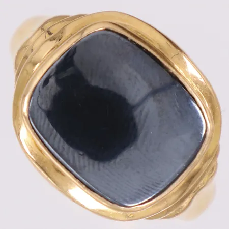Klackring med hematit, stl 19¾, bredd 2,8-16mm, Ceson Guldvaru Ab Göteborg år 1957, 18K Vikt: 7,2 g
