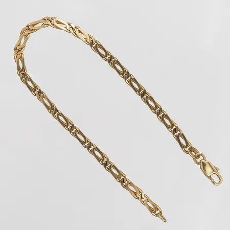 Armband, S-länk, längd 18cm, bredd 3mm, svenska importstämplar, 18K guld Vikt: 8,3 g