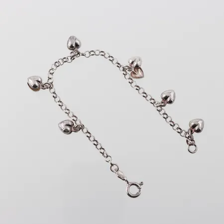Armband med berlocker hjärtan, längd 16,5cm, silver Vikt: 5,5 g