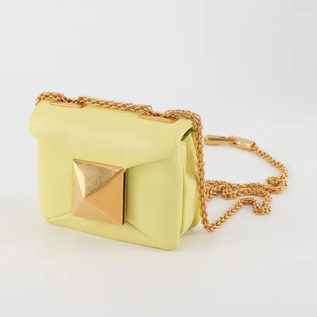 Väska Valentino Garavani , Mini Pouch,  NS 4VO Pale Yellow, mått ca 11x9x5cm, kvitto Valentino NK 220809, dustbag, box, förefaller oanvänd Vikt: 0 g