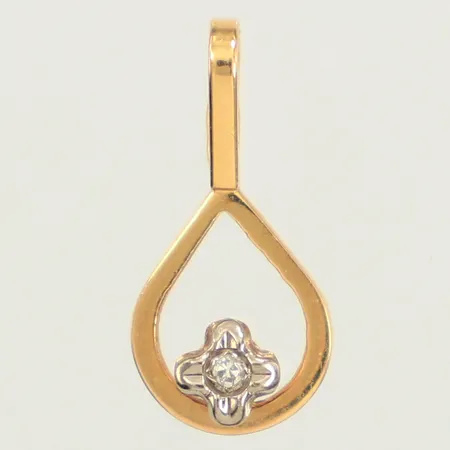 Hänge, diamant ca0,01ct, längd 15,7mm, bredd 7,5mm, 18K Vikt: 0,5 g