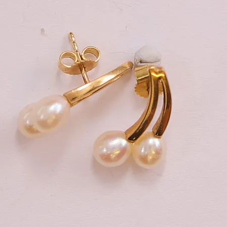 Ett par örhängen, 19mm, odlade sötvattenspärlor, 18K 3,7g.