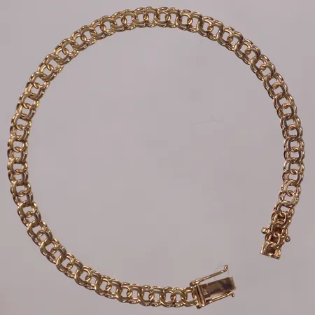Armband Bismarck, längd 19cm, bredd 4,8mm, år 1960, 18K  Vikt: 8,6 g