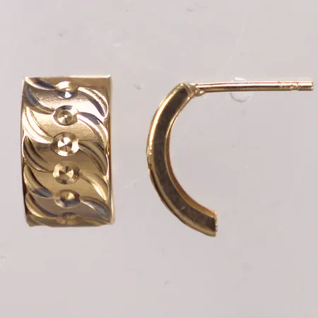 Ett par örhängen, mönstrade, längd 14mm, bredd 7mm, stoppers i plast, 14K Vikt: 1,7 g