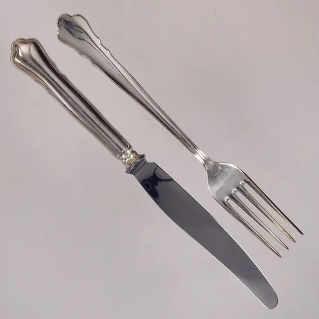 1 Gaffel, längd 18cm, 1 Kniv, längd 20,5cm, blad i rostfritt stål, modell Disa, GAB,  830/1000 silver. Bruttovikt 81,4g Vikt: 81,4 g